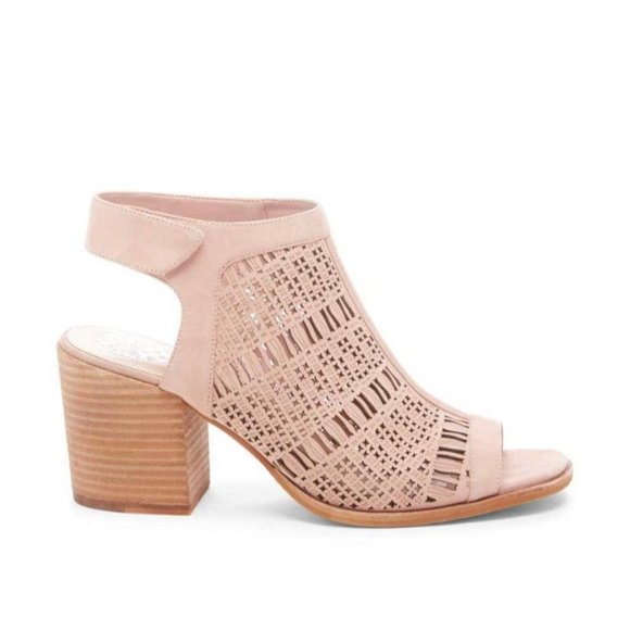 Vince Camuto Keannie Block Heel Sandal NWOB - Picture 2 of 7